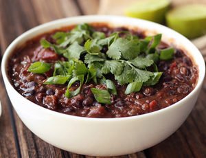 meatiest vegetarian chili from your slow cooker